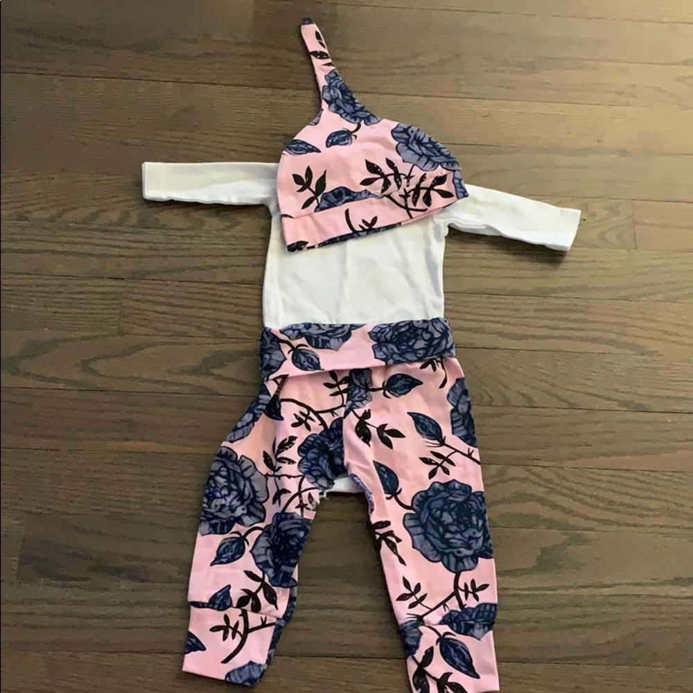 Adorable floral girl outfit